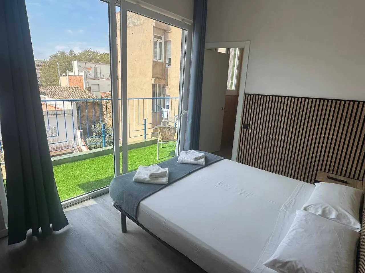 Colibri Hotel Calella Guest house