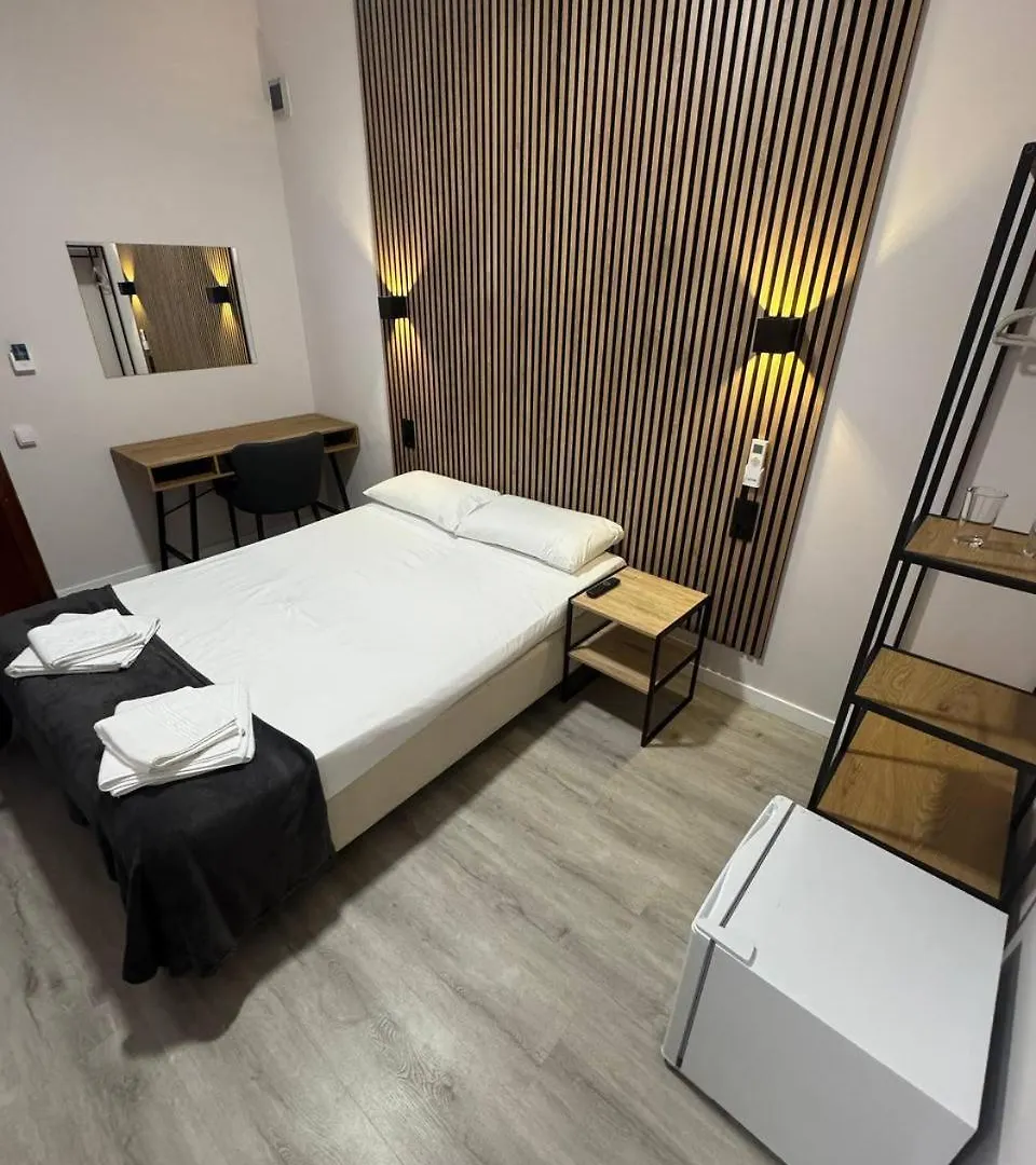 Colibri Hotel Calella Guest house