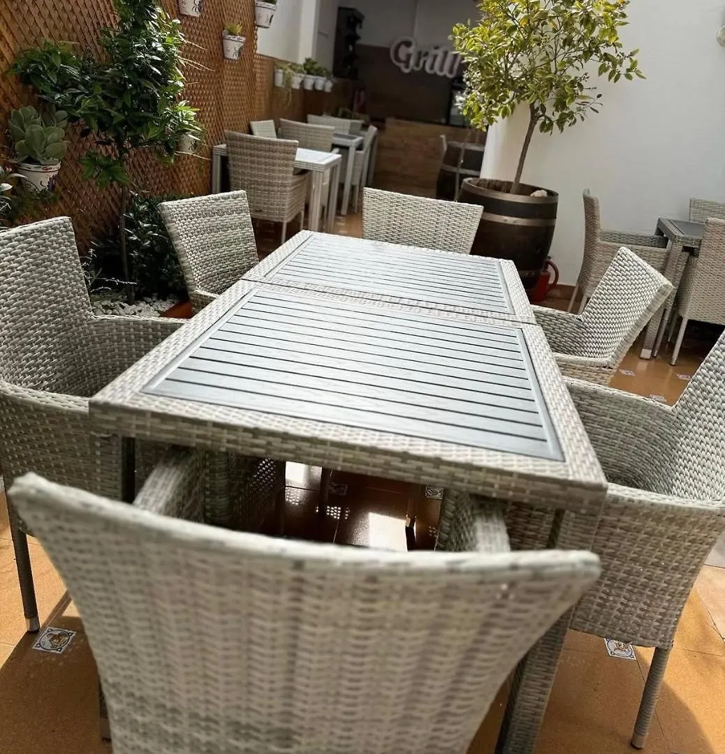 Colibri Hotel Calella Guest house